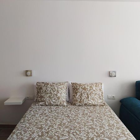 Recien Reformado, Fire Stick Amazon, Wifi, 2 Pers, Centrico, 20 M Playa Apartment Torremolinos Ngoại thất bức ảnh