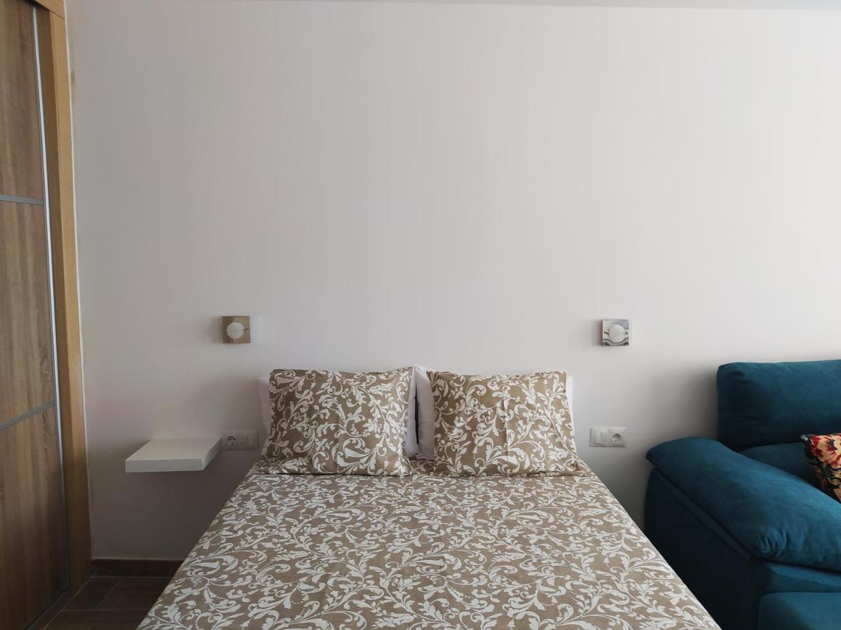 Recien Reformado, Fire Stick Amazon, Wifi, 2 Pers, Centrico, 20 M Playa Apartment Torremolinos Ngoại thất bức ảnh