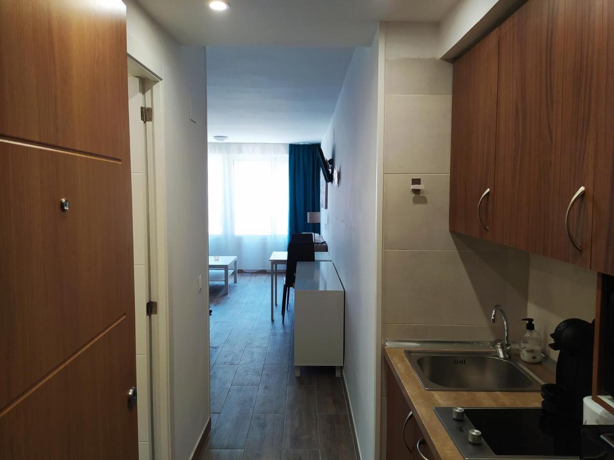 Recien Reformado, Fire Stick Amazon, Wifi, 2 Pers, Centrico, 20 M Playa Apartment Torremolinos Ngoại thất bức ảnh