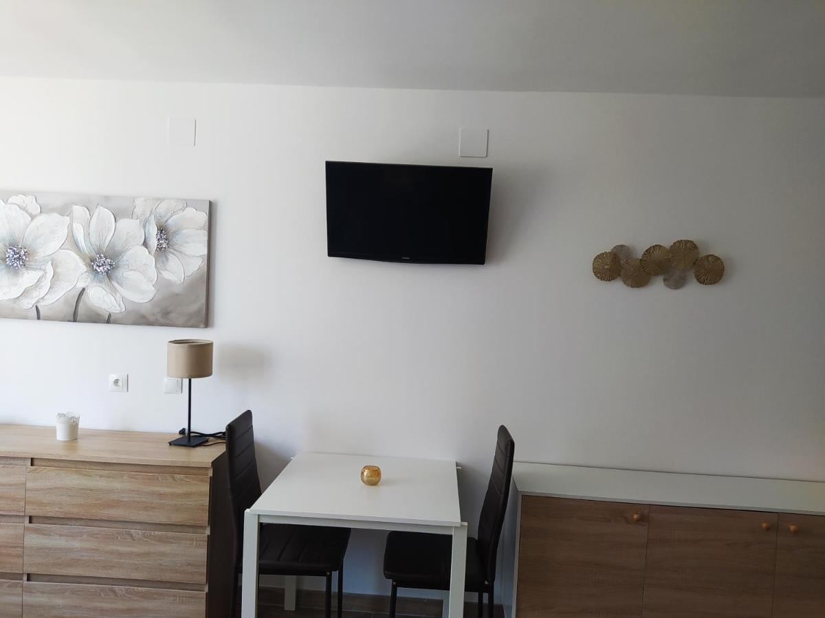 Recien Reformado, Fire Stick Amazon, Wifi, 2 Pers, Centrico, 20 M Playa Apartment Torremolinos Ngoại thất bức ảnh